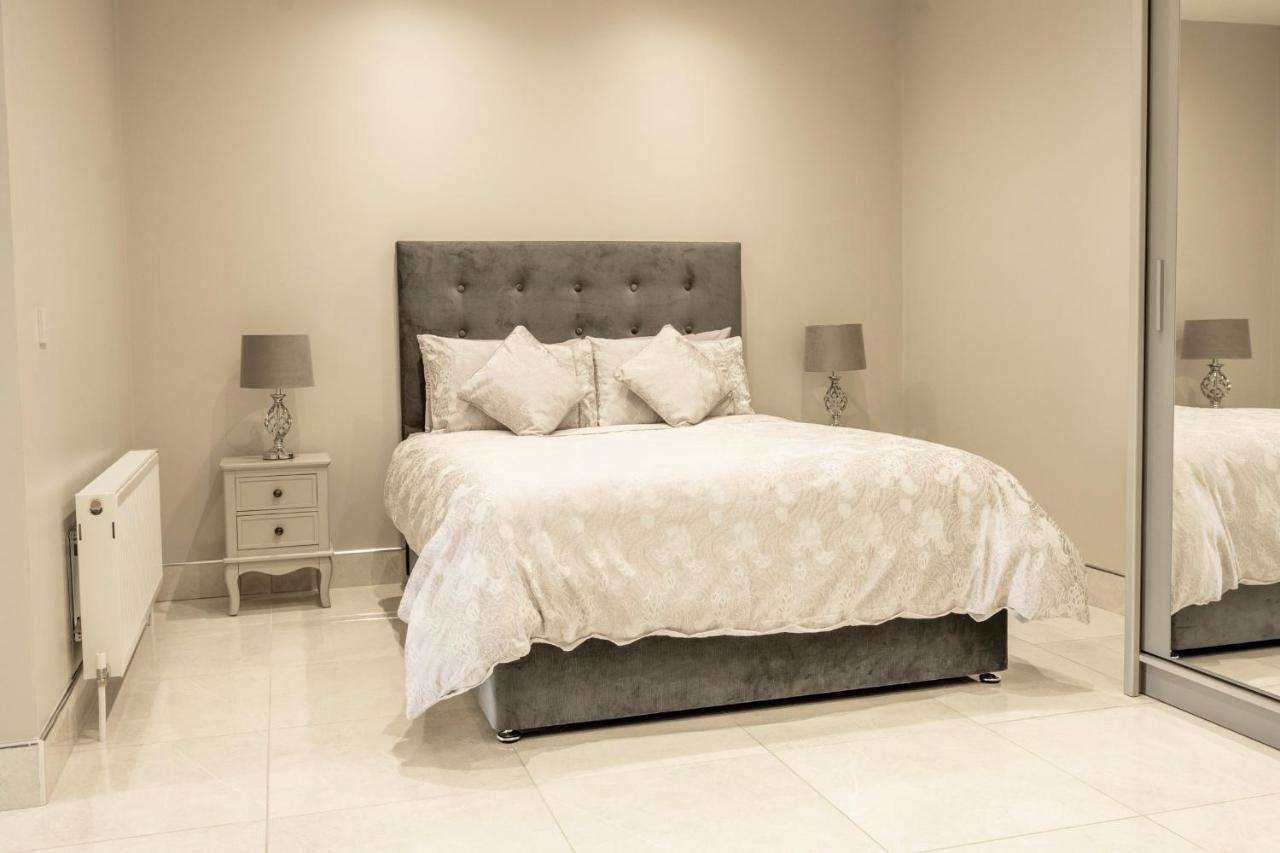 The View Apartment 2, Newry - Luxury Open Plan Apartment With City Views Exterior photo