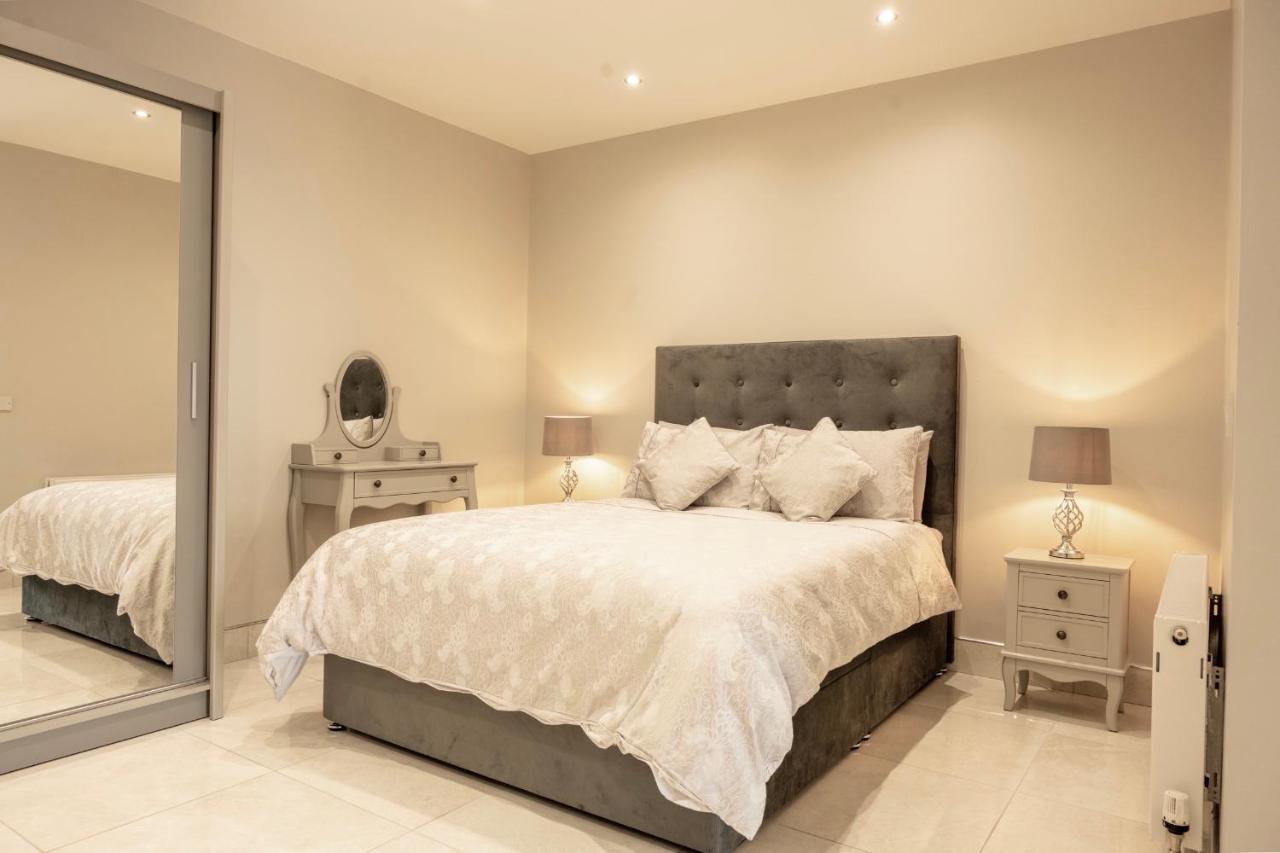 The View Apartment 2, Newry - Luxury Open Plan Apartment With City Views Exterior photo